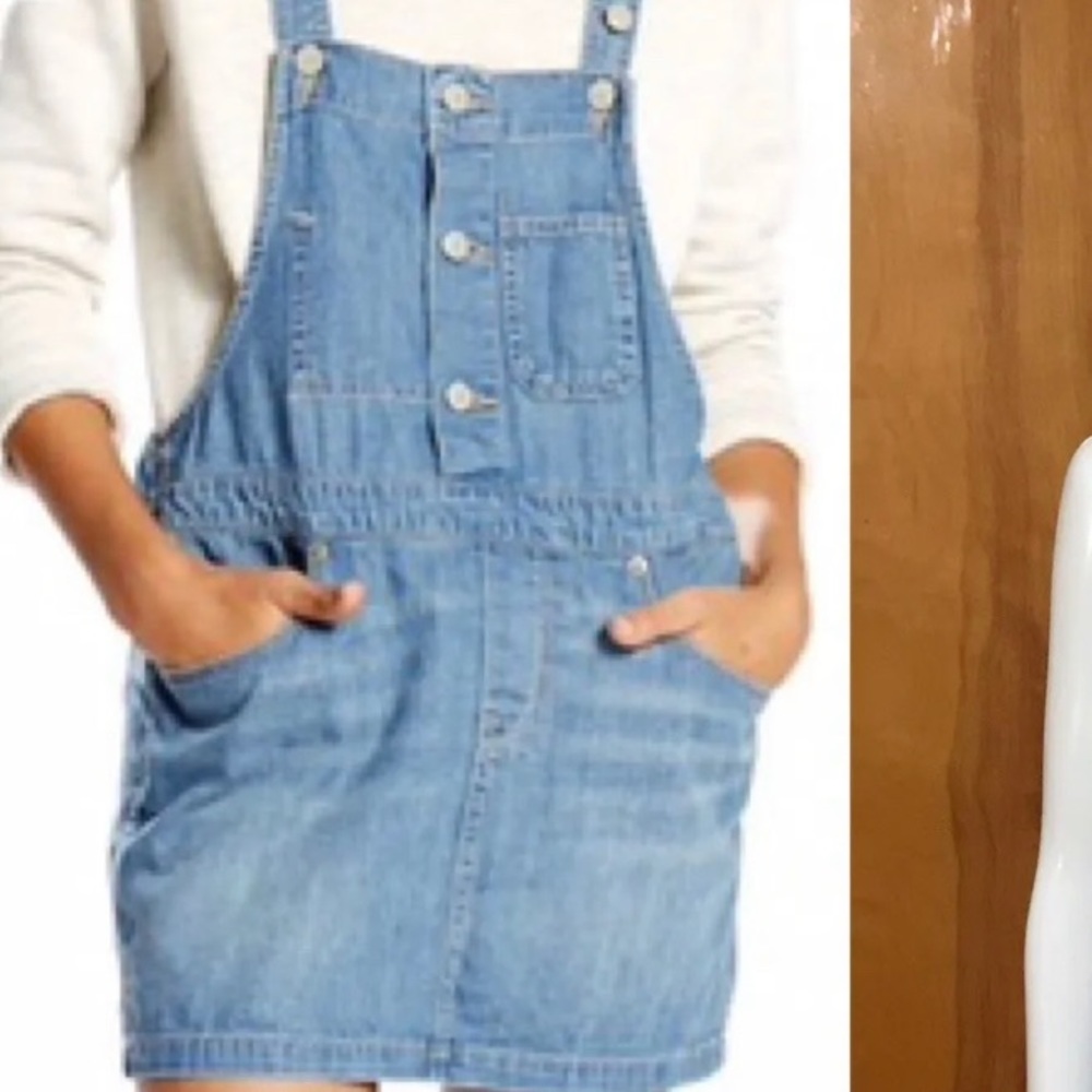 ✨ Levi’s Jean Jumper Skirtall
